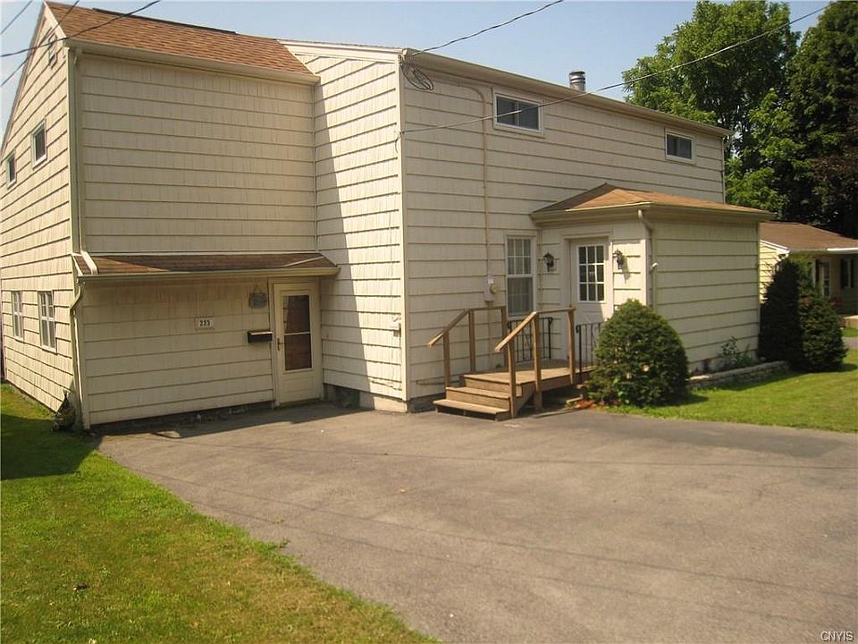 1st image of 233 Germania Ave