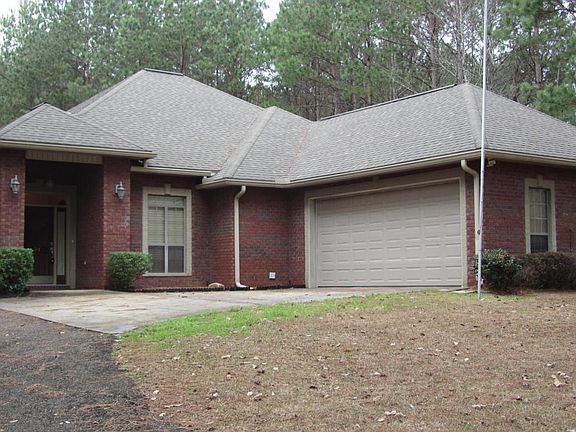3rd image of 34 Rockwell Dr