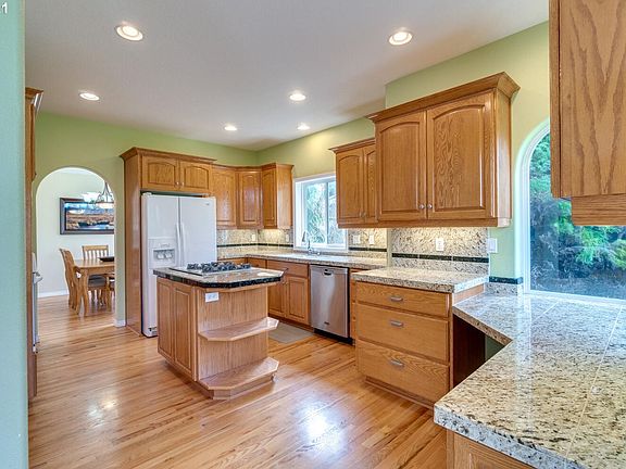 2nd image of 20806 NE 101st Ct