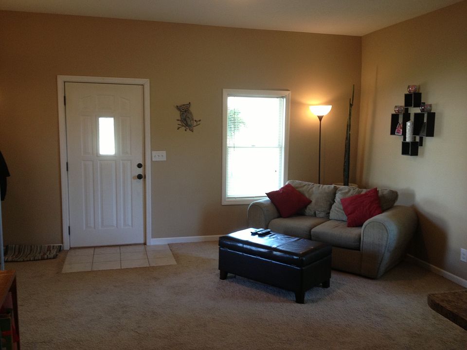 2nd image of 12 Reo St