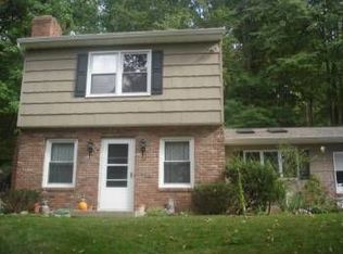 50 Dogwood Dr, Andover, NJ 07821