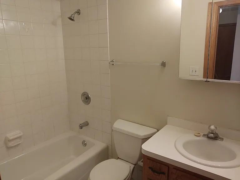 5806 N Napoleon Ave #1 — Photo 15