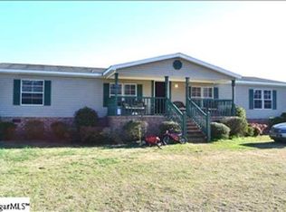 209 Lc Dr, Laurens, SC 29360
