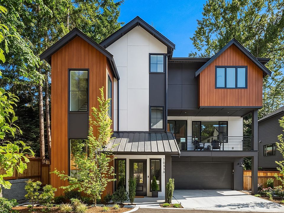 1st image of 10539 SE 10th Lane