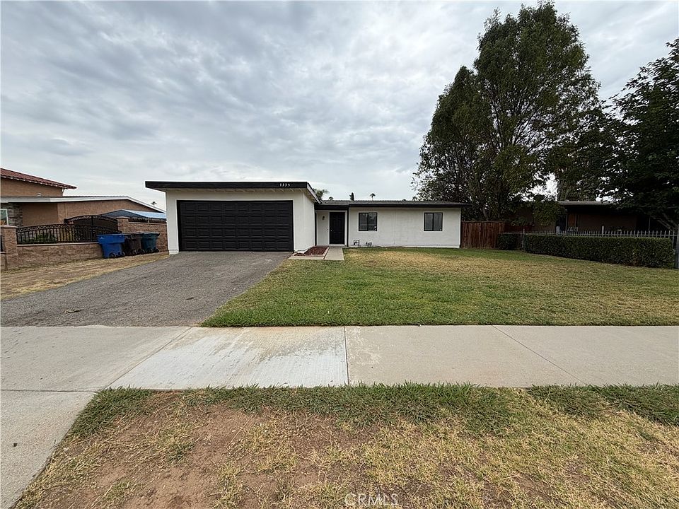 1st image of 7335 Lydia Ave