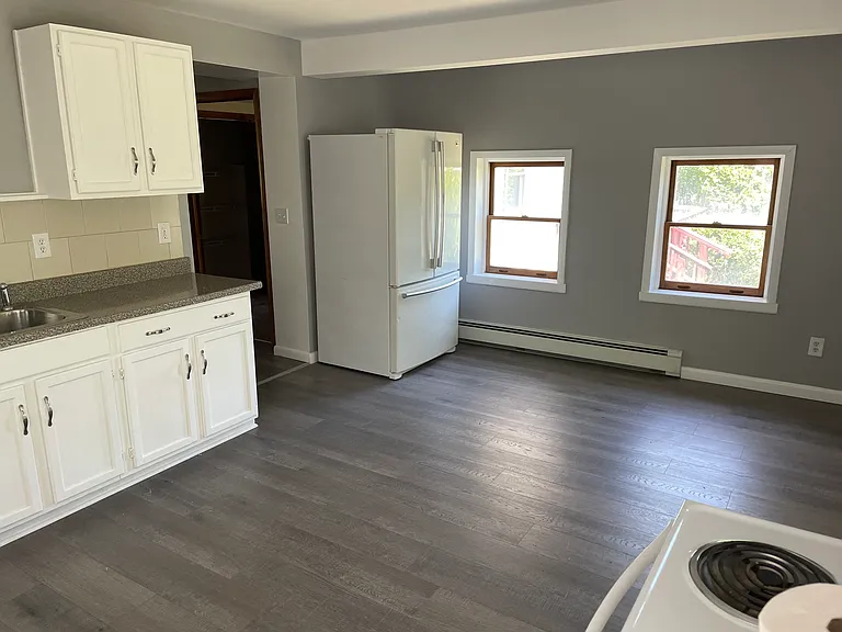 1 Old New Salem Rd #1 — Photo 6