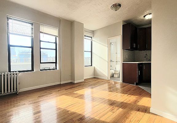 2nd image of 87 Graham Ave APT 20