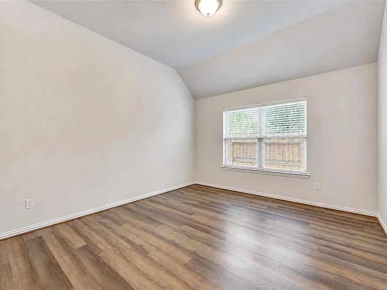 101 Sunray Creek Dr — Photo 28