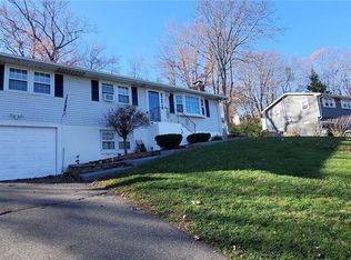 58 Lynn Dr, Meriden, CT 06451