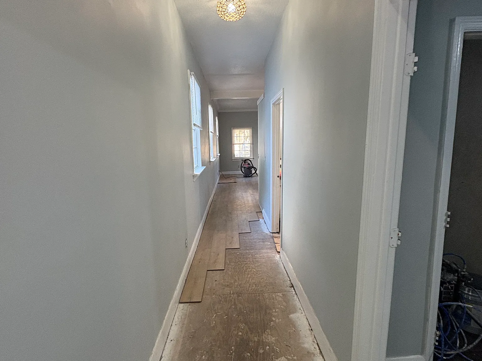 3 bed, 1104 sqft, $2,500 — Photo 2