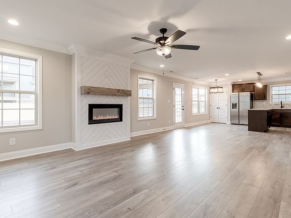 5th image of 1732 Heritage Dr Lot 96