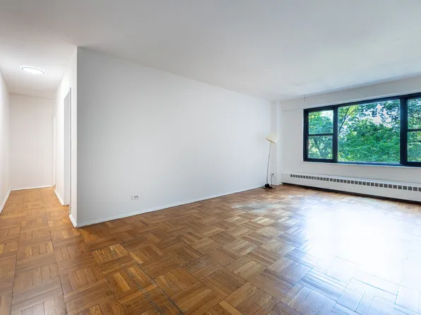 3850 Sedgwick Avenue image 6 of 23