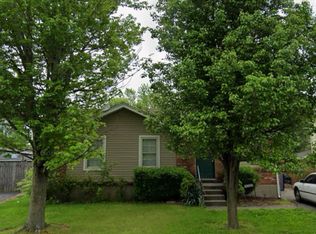 10205 Allentree Pl, Louisville, KY 40229
