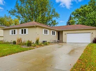 3520 10th St S, Fargo, ND 58104