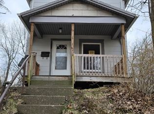 238 Malleable St, Sharon, PA 16146