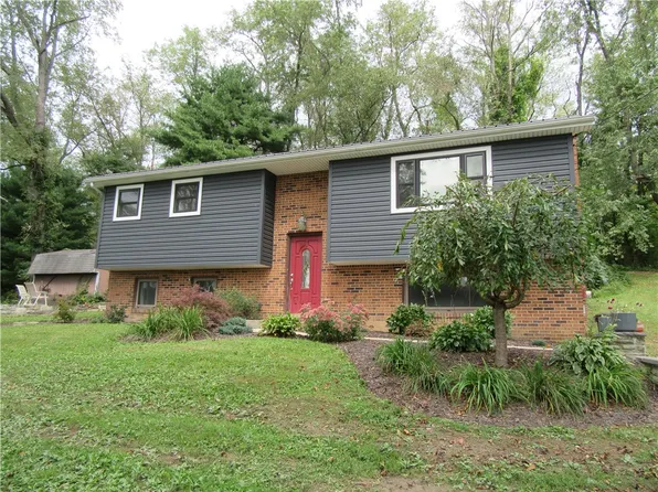 3950 Millers Run Rd, Mc Donald, PA 15057
