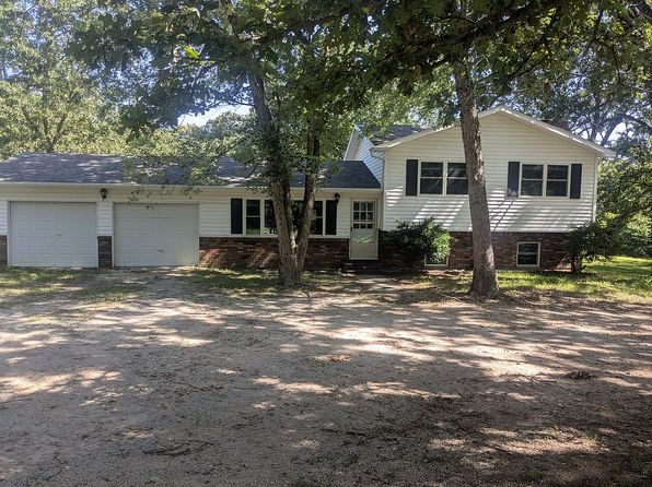 883 Lark Rd