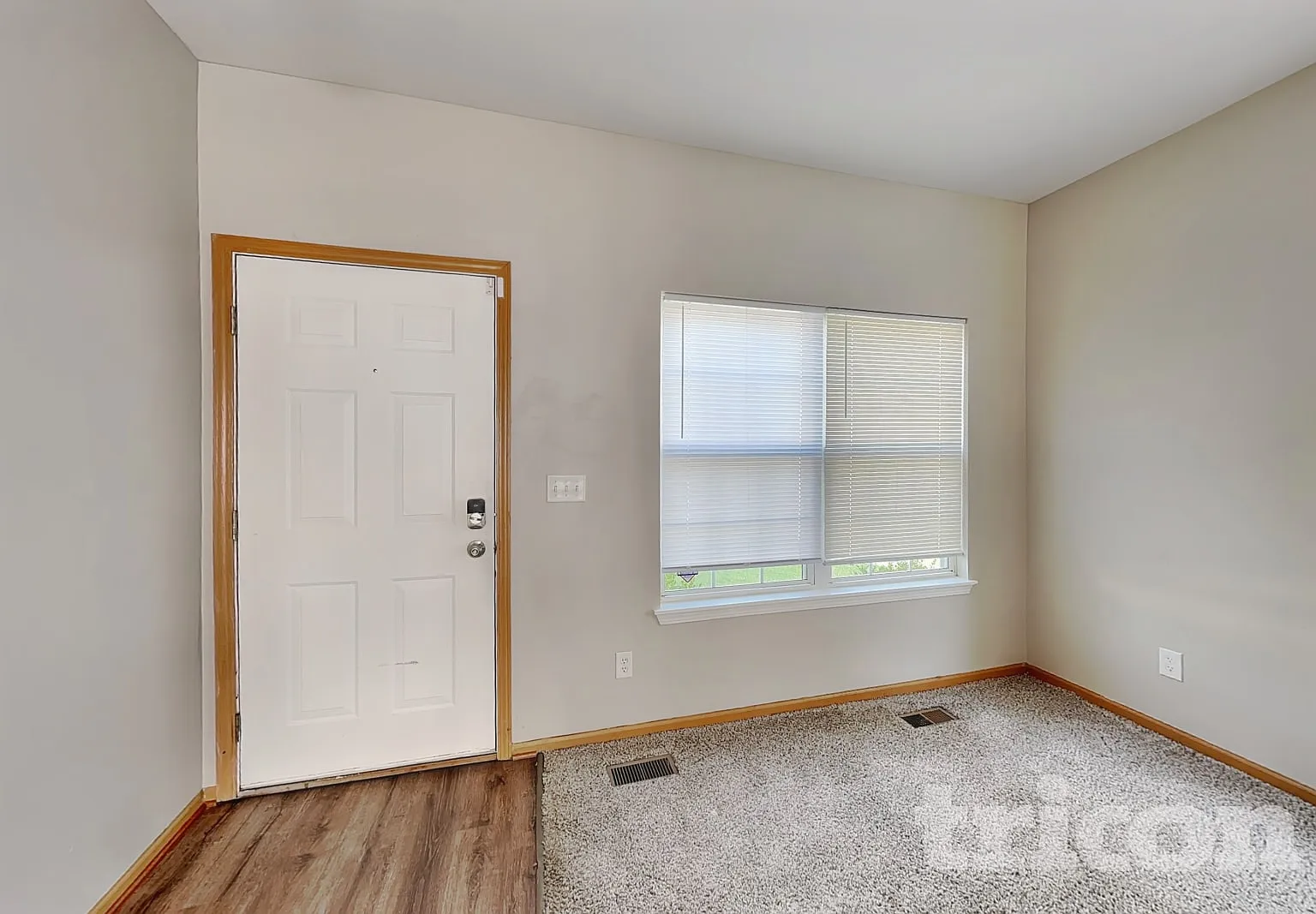 719 South Bayles Drive Romeoville IL — Photo 2
