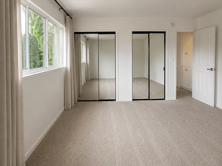 1178 N Kenmore Ave #4 — Photo 19
