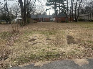 78 Etheridge St, Humboldt, TN 38343