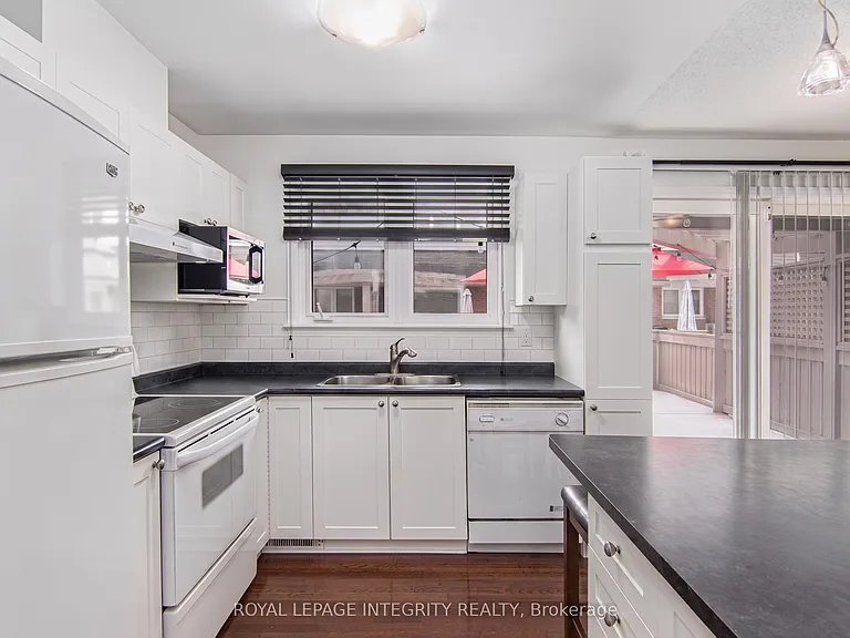 118 Monterey Dr — Photo 7