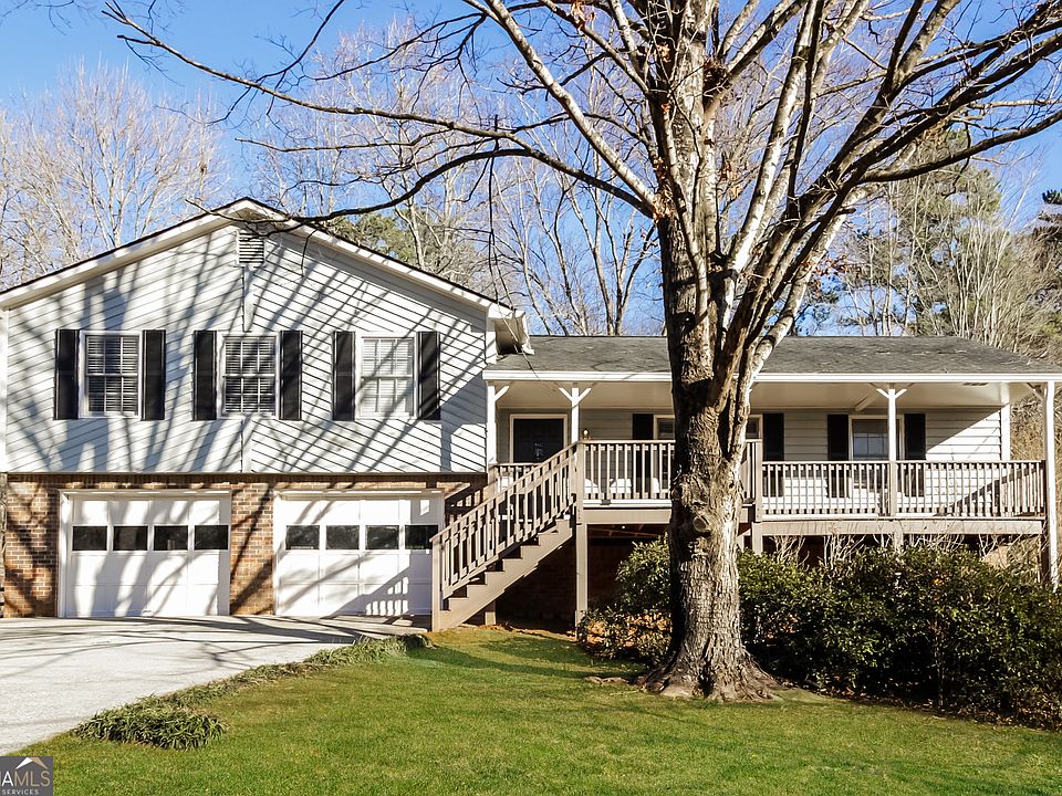 1st image of 112 Creekview Dr