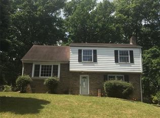 6118 Meadowburm Dr, North Chesterfield, VA 23234