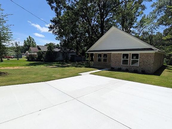 4th image of 181-185 Pinecrest Ave