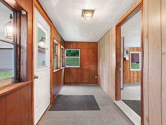 4th image of 333 Burridge Rd