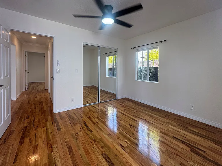 1210 Manzanita St — Photo 11