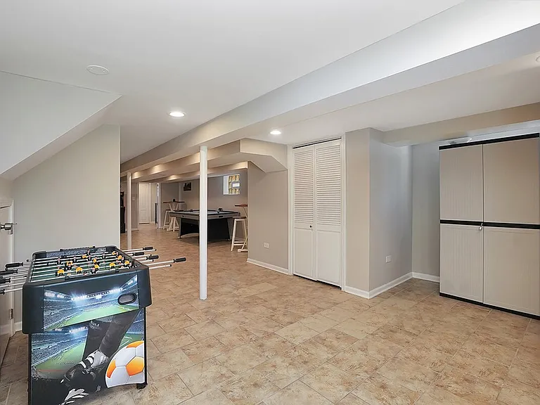 5931 S Nagle Ave #ID1285032P — Photo 13