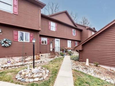 113 Candlewood Dr, Enfield, CT, 06082