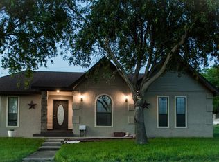 207 Shadow Mountain Dr, Del Rio, TX 78840