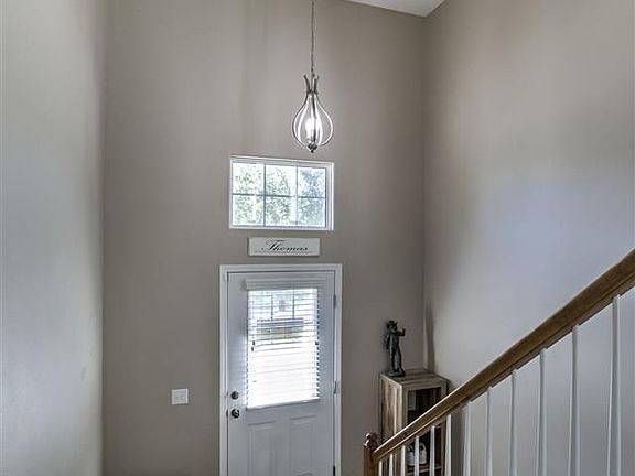 3rd image of 5062 N 154th St