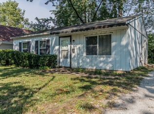 704 S Scottswood Dr, Urbana, IL
