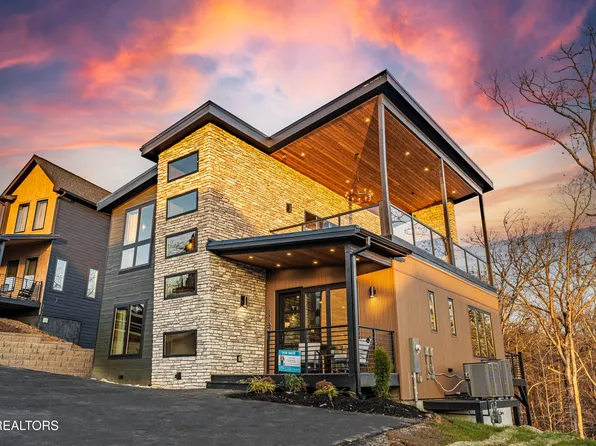 1150 Reedmont Way, Sevierville, TN 37876