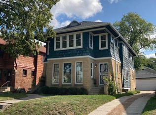 2560 N 67th St, Wauwatosa, WI 53213