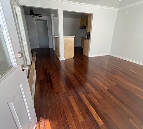 2nd image of 4817 W 117th St
