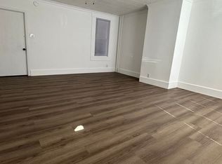 565 W Market St, York, PA 17401