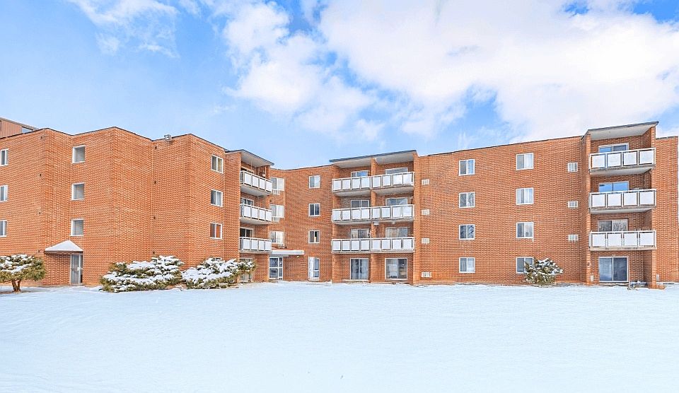 1st image of 43 Ormond St S #1498677