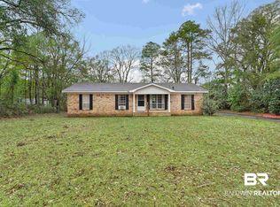 1717 Tew Dr, Mobile, AL 36618