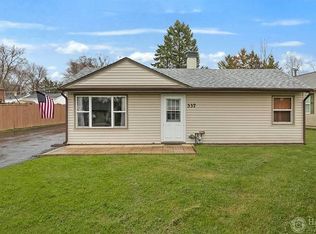 337 Bridgewood Dr, Antioch, IL 60002
