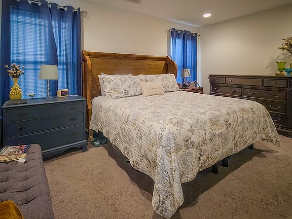 5th image of 1107 Blackstone View Ln