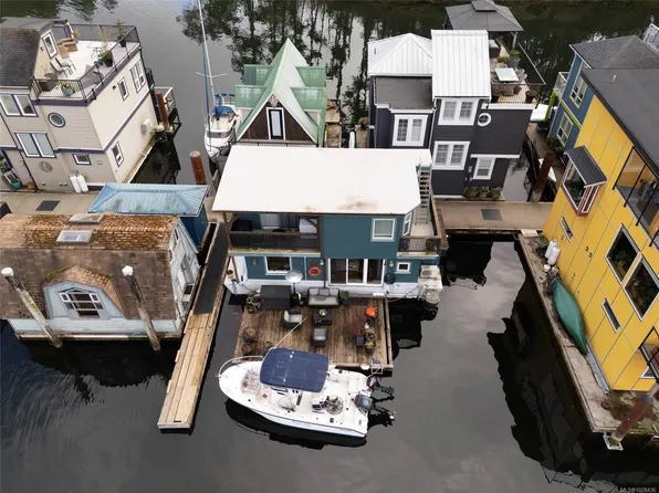 6145 Genoa Bay Rd #J11, North Cowichan, BC V9L 5T7