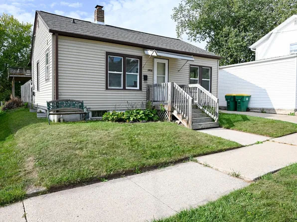 1406 Lawe St, Green Bay, WI 54301