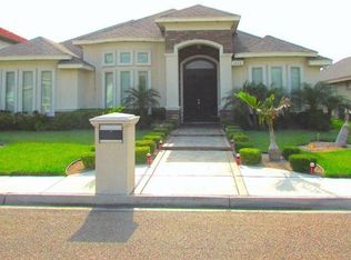 1900 S Villa Real Dr, Pharr, TX 78577
