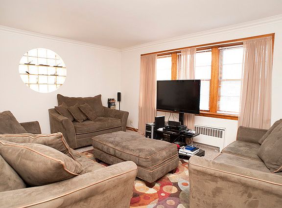2nd image of 1836 Kenilworth Ave
