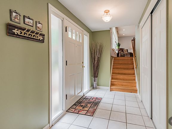4th image of 1709 Brentwood Ln