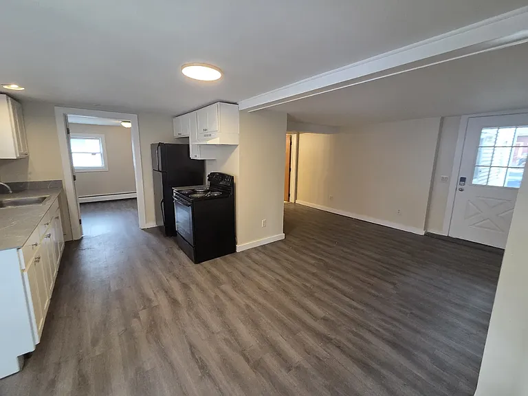51 Pulaski St — Photo 5
