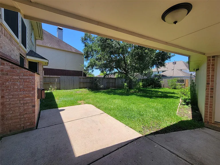 2134 Hill Canyon Ct — Photo 33